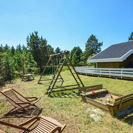 Strandskaden Xii * Romo