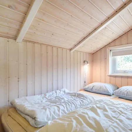 Strandskaden Romo Xii *